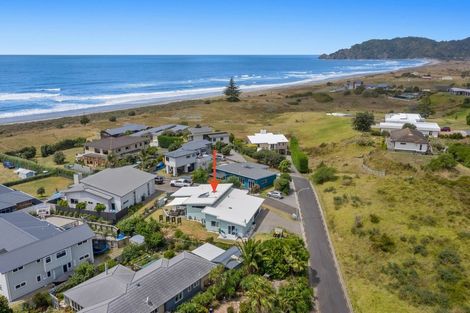 Photo of property in 32a Ohuirehe Road, Coastlands, Whakatane, 3120