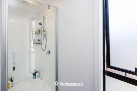 Photo of property in 2 Dahl Drive, Wallaceville, Upper Hutt, 5018