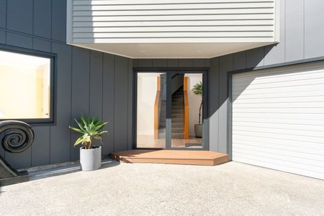 Photo of property in 173a Severn Street, Island Bay, Wellington, 6023