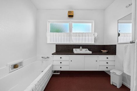 Photo of property in 7 Bushlands Place, Opaheke, Papakura, 2113