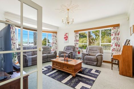 Photo of property in 5 Kawatiri Avenue, Gonville, Whanganui, 4501