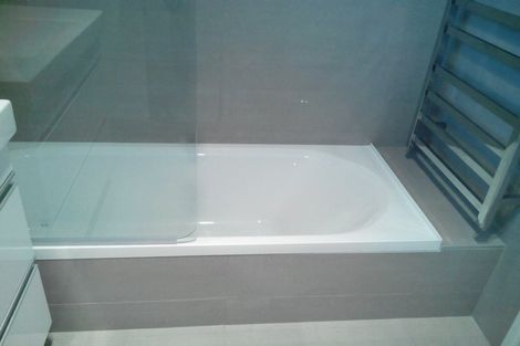 Photo of property in 2/1296 Dominion Road, Mount Roskill, Auckland, 1041