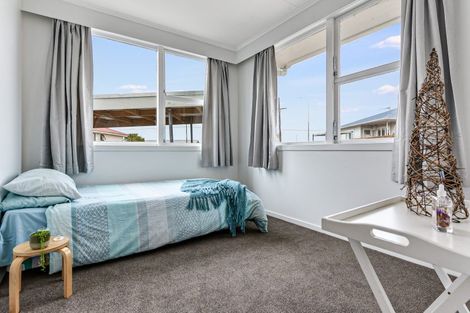 Photo of property in 136b Great South Road, Drury, 2113