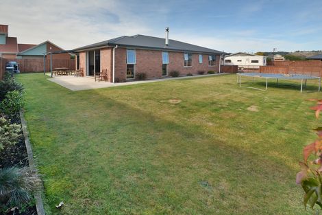 Photo of property in 18 William James Close, Mosgiel, 9024
