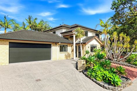 Photo of property in 1 William Gamble Drive, Greenhithe, Auckland, 0632
