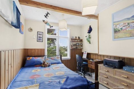 Photo of property in 69 Tannadyce Street, Strathmore Park, Wellington, 6022