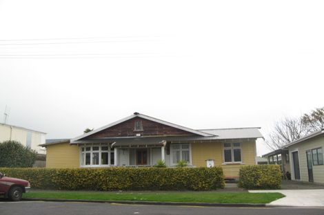 Photo of property in 27 Grey Street, Waitara, 4320