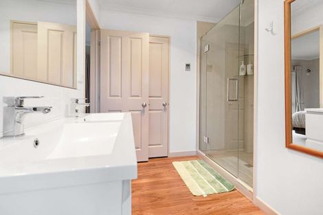 Photo of property in 9 Devoy Drive, Owhata, Rotorua, 3010