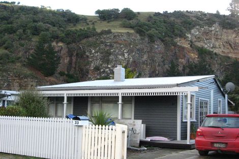 Photo of property in 33 Mihiwaka Road, Long Beach, Port Chalmers, 9081