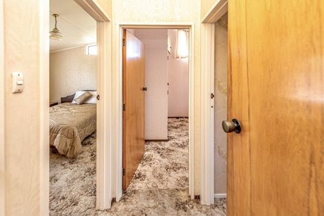 Photo of property in 5 Fraser Place, Aramoho, Whanganui, 4500