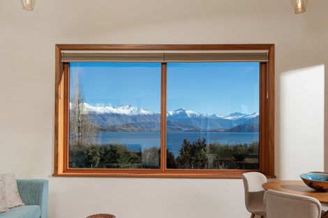 Photo of property in 337 Beacon Point Road, Wanaka, 9305