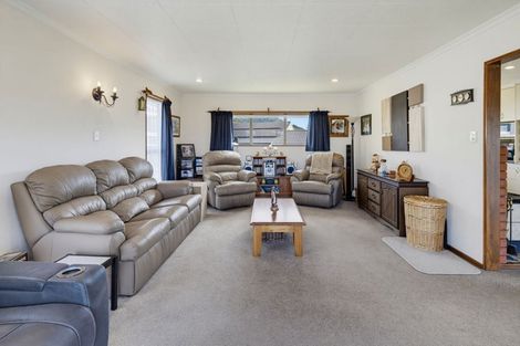 Photo of property in 296 Waikawa Road, Waikawa, Picton, 7220