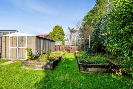 Photo of property in 5 Ngahere Street, Inglewood, 4330