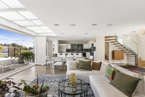 Photo of property in 62 St Marys Road, Saint Marys Bay, Auckland, 1011