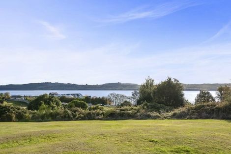 Photo of property in 3 Bernard Street, Two Mile Bay, Taupo, 3330