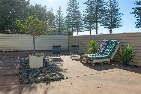 Photo of property in 100 Te Awa Avenue, Te Awa, Napier, 4110