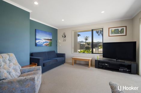 Photo of property in 16 Reo Crescent, Waihi Beach, 3611
