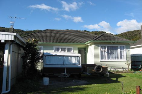 Photo of property in 68 Bull Avenue, Wainuiomata, Lower Hutt, 5014