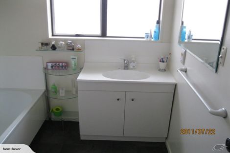 Photo of property in 15a Craddock Street, Waterloo, Lower Hutt, 5011