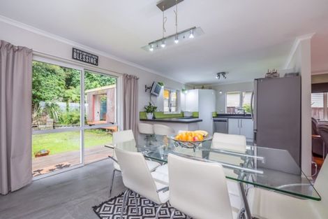 Photo of property in 22 Bridge Road, Birchville, Upper Hutt, 5018