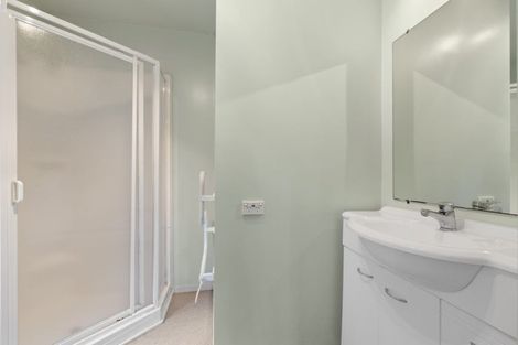 Photo of property in 4 Okoka Road, Omiha, Waiheke Island, 1081