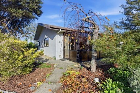 Photo of property in 2d Feary Crescent, Takaka, 7110