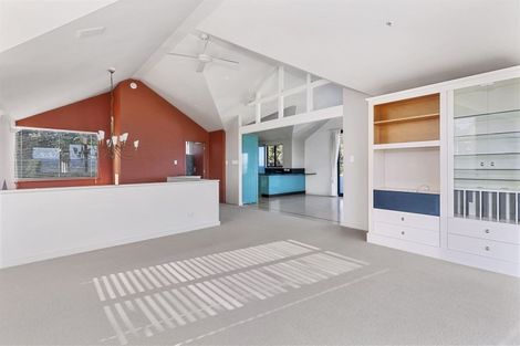 Photo of property in 16 Mayall Avenue, Beach Haven, Auckland, 0626