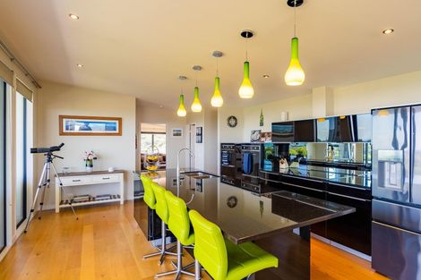 Photo of property in 7 Ocean Vista Lane, Paraparaumu, 5032