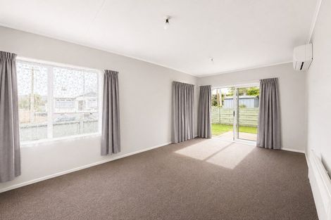 Photo of property in 46 Awamutu Grove, Waiwhetu, Lower Hutt, 5010