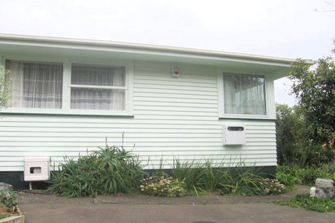 Photo of property in 2/14 Walnut Way, Maungaraki, Lower Hutt, 5010