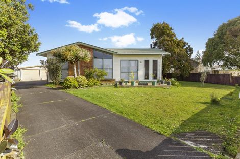 Photo of property in 11 Primrose Place, Manurewa, Auckland, 2102