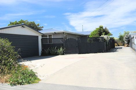 Photo of property in 270 Mairehau Road, Burwood, Christchurch, 8083