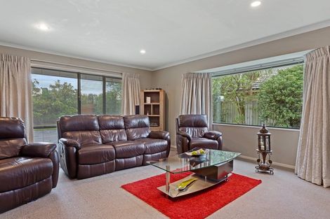 Photo of property in 6 Yellowlees Drive, Kaiapoi, 7630