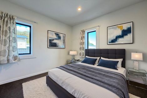 Photo of property in 8 Avon Street, Waterloo, Lower Hutt, 5011