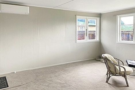 Photo of property in 2 Fife Place, Tokoroa, 3420