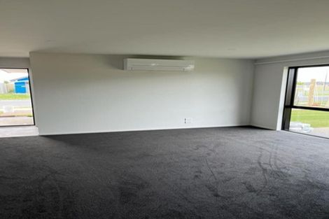 Photo of property in 15 Nethercote Way, Rolleston, 7614