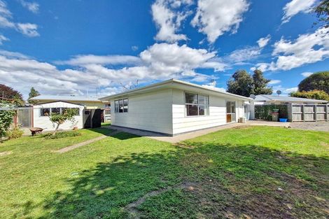 Photo of property in 13b Harris Street, Te Puke, 3119
