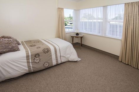 Photo of property in 1 Rata Place, Lansdowne, Masterton, 5810
