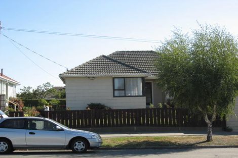 Photo of property in 24 Bouverie Street, Waimataitai, Timaru, 7910