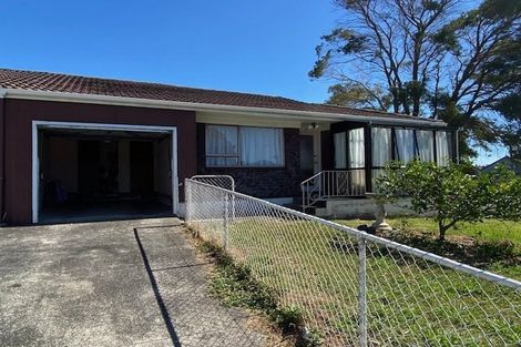 Photo of property in 2/21 Highland Park Drive, Highland Park, Auckland, 2010