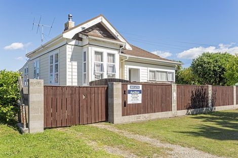 Photo of property in 17 Queens Road, Elgin, Gisborne, 4010