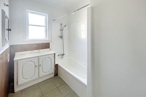 Photo of property in 3 Emerson Street, Aramoho, Whanganui, 4500