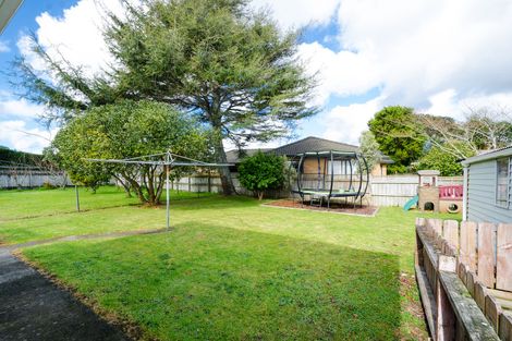 Photo of property in 38 Amberley Avenue, Te Atatu South, Auckland, 0610