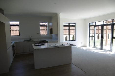 Photo of property in 6 Malbec Place, Huapai, Kumeu, 0810