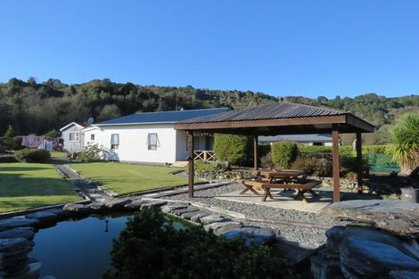 Photo of property in 32-34 Coal Street, Reefton, 7830