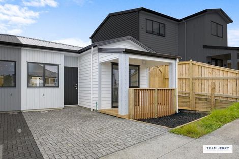 Photo of property in 6 Wild Flower Way, Karaka, Papakura, 2113
