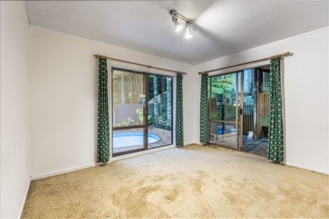 Photo of property in 41 Mappin Place, Chatswood, Auckland, 0626