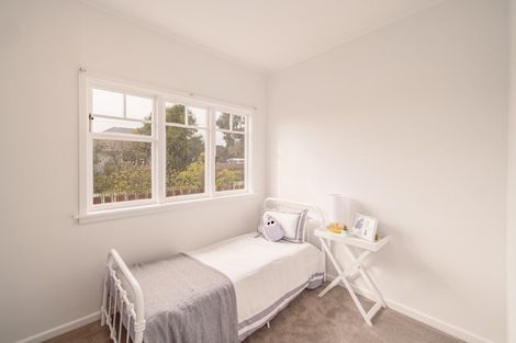 Photo of property in 119 Bowhill Road, New Brighton, Christchurch, 8083