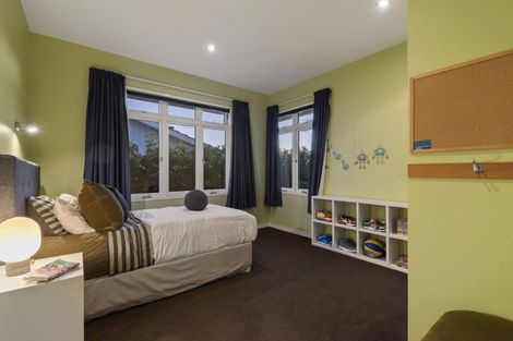 Photo of property in 233 Jervois Road, Herne Bay, Auckland, 1011