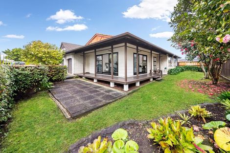 Photo of property in 1/322 Te Atatu Road, Te Atatu South, Auckland, 0610